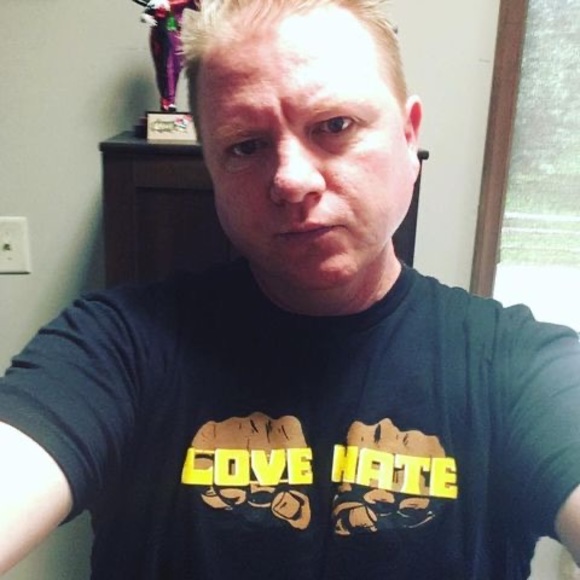 Meet your Posher, Jay - Picture 1 of 1